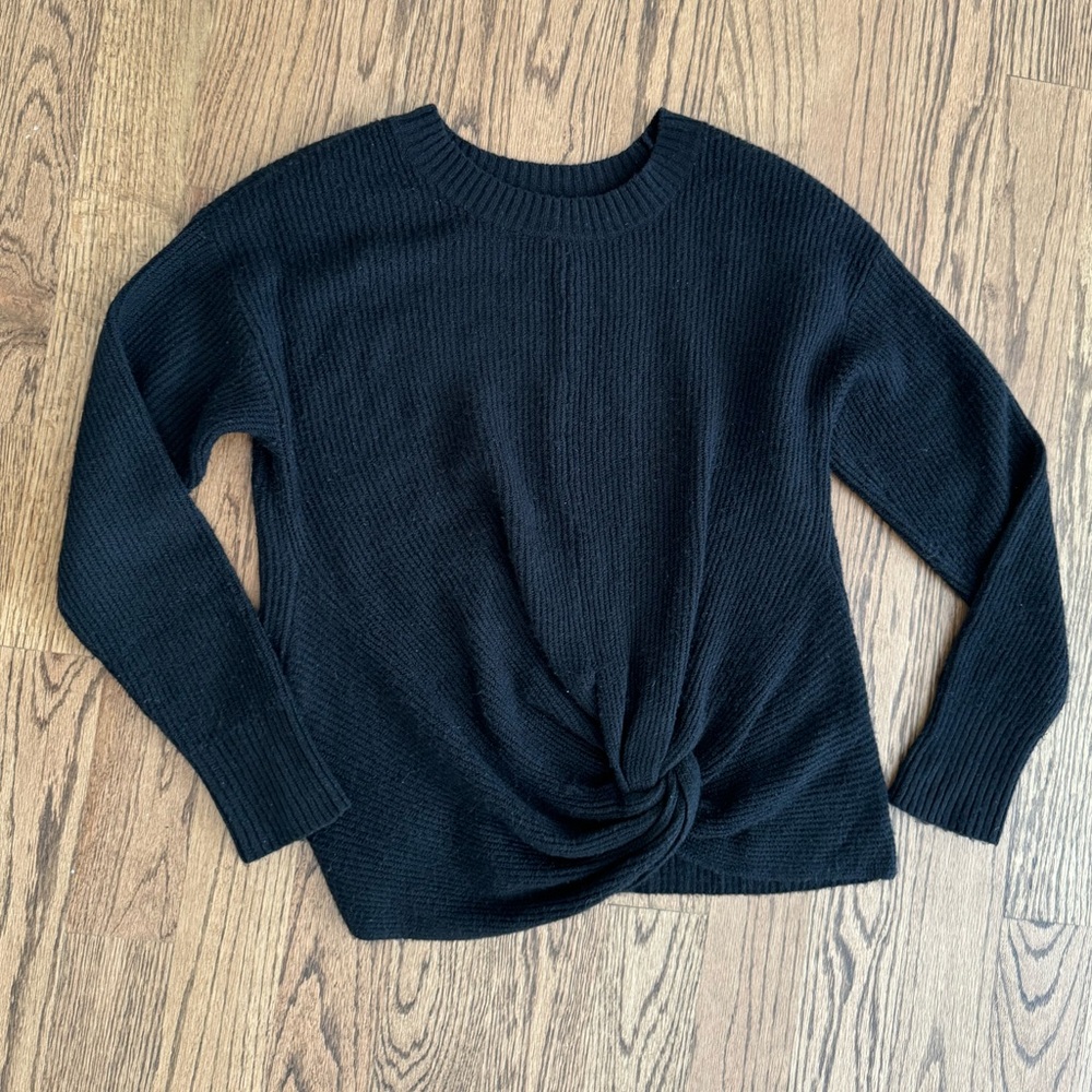 OFFLINE by Aerie Twist Front Long Sleeve Sweater Large